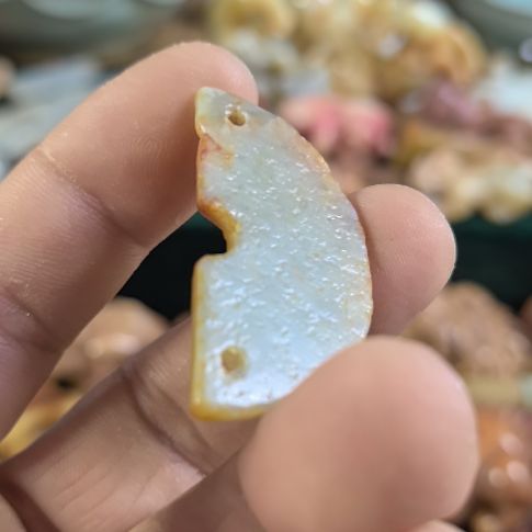 玛瑙/玉髓和田玉质如图所示配饰未镶嵌