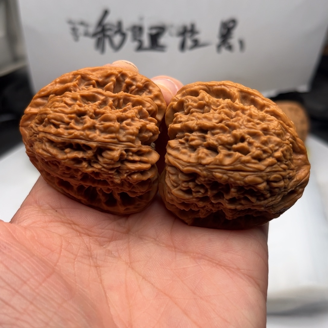 文玩核桃吊坠南疆44