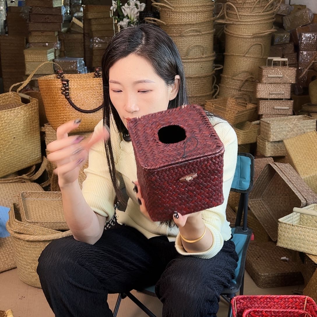 草编包/草编收纳盒带瑕疵