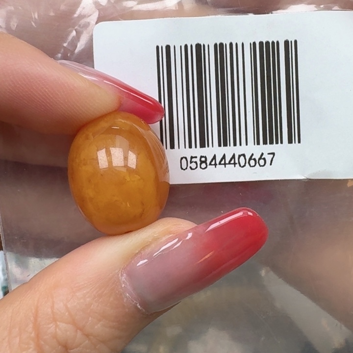 琥珀未镶嵌珠宝奇石吊坠