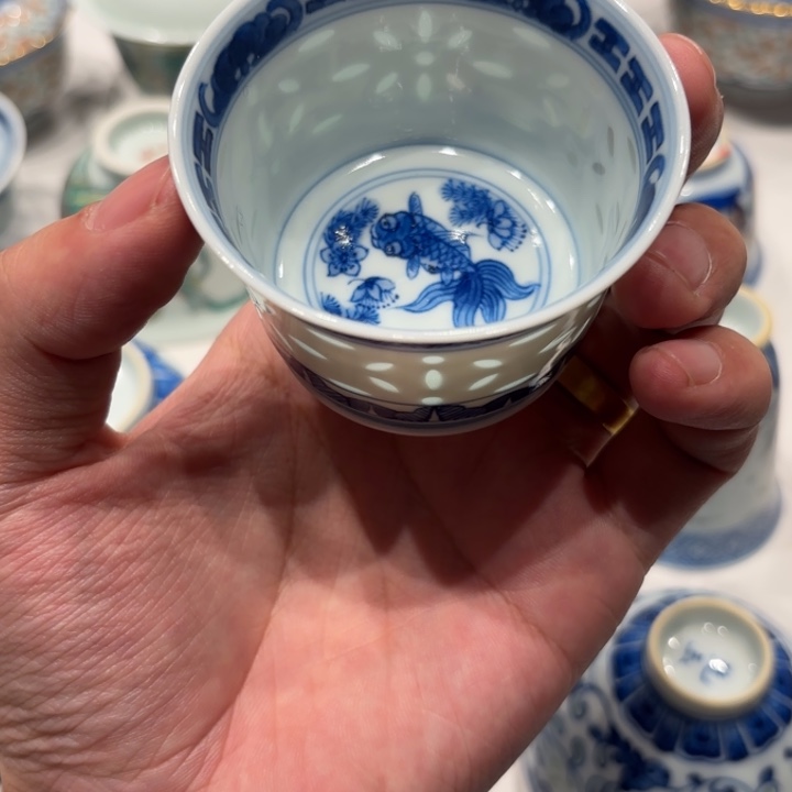 景德镇陶瓷杯子的