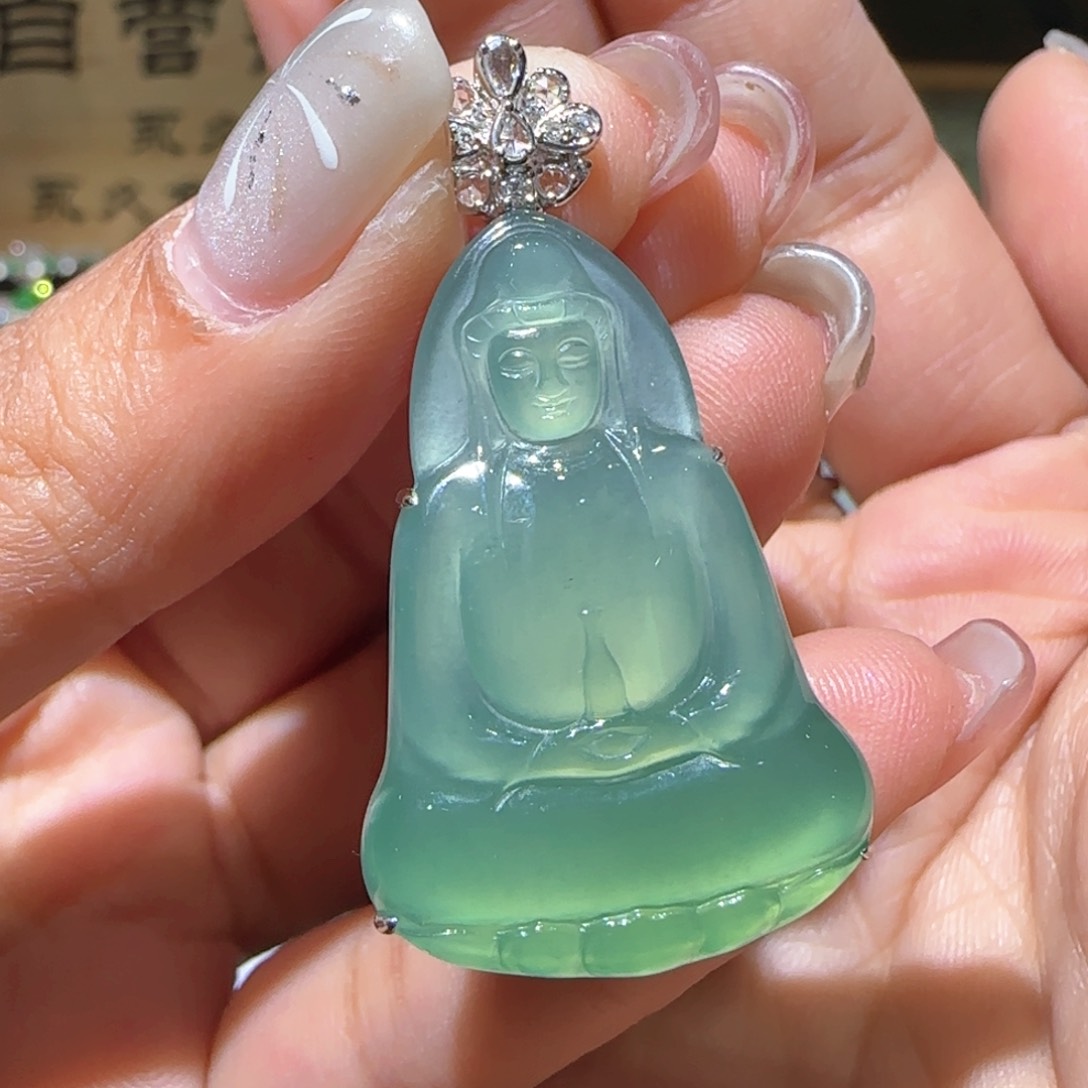 【闪购商品】翡翠颈饰18K金镶嵌缅甸