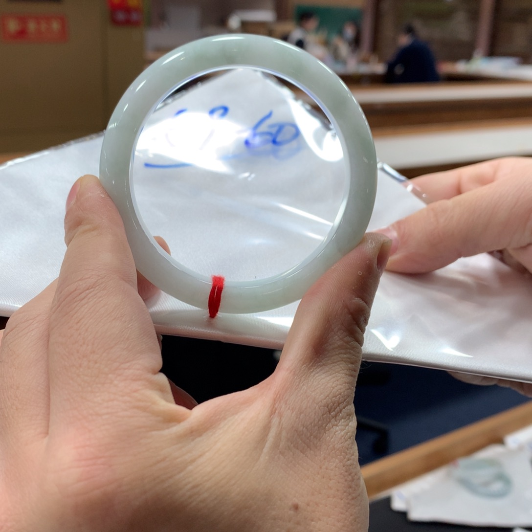 翡翠手镯未镶嵌买断