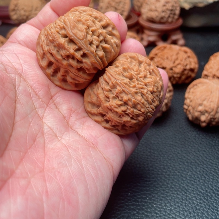 文玩核桃把件43全品山地磨盘蝴蝶磨