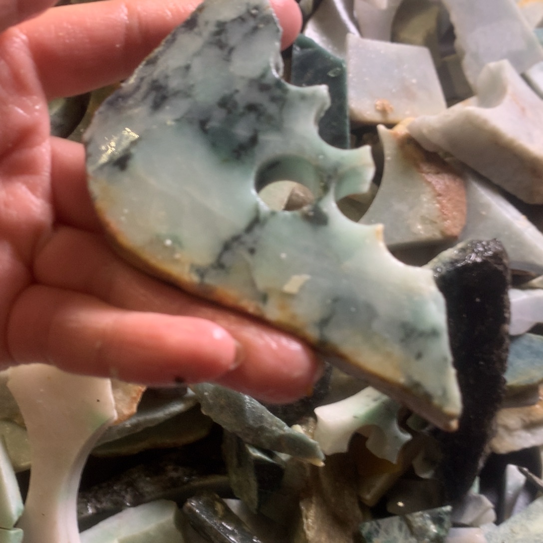 翡翠颈饰未镶嵌缅甸翡翠