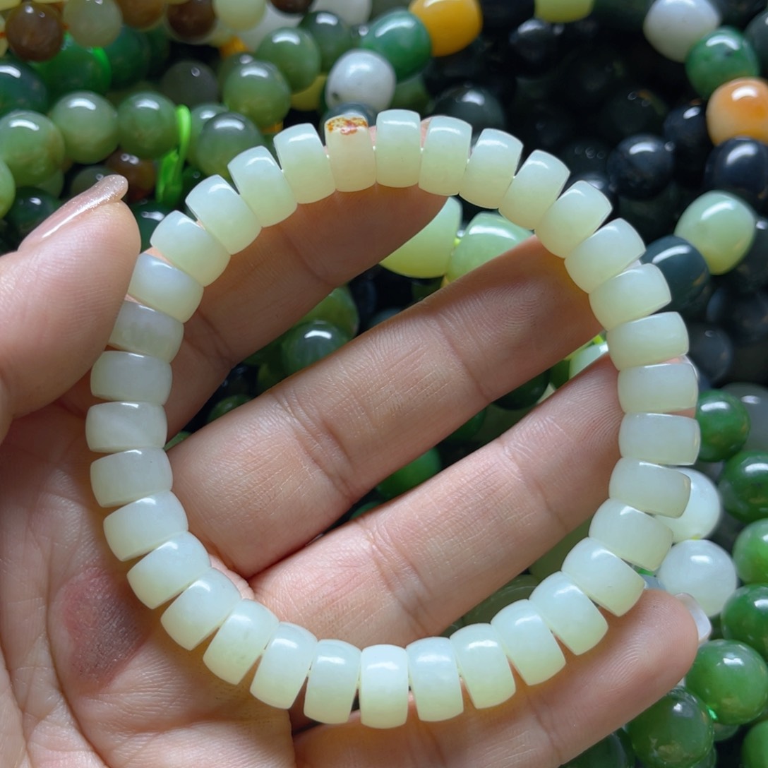 和田玉手链未镶嵌