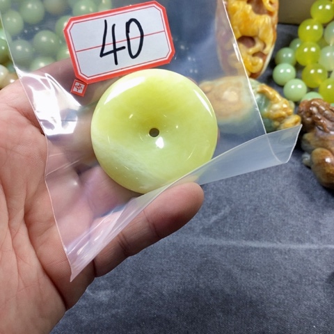 未镶嵌蛇纹石玉手链