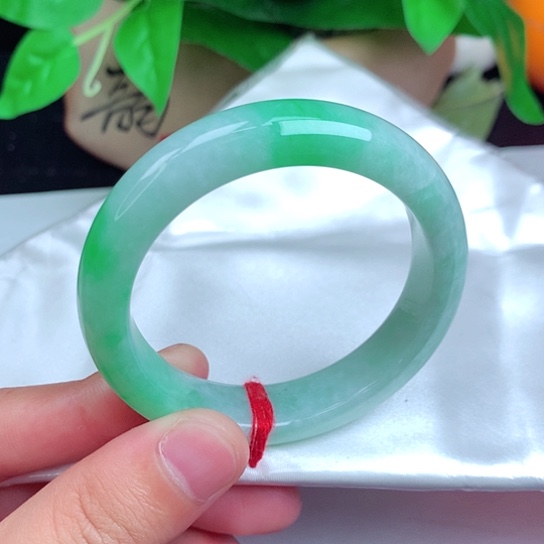 翡翠手镯未镶嵌正圈029