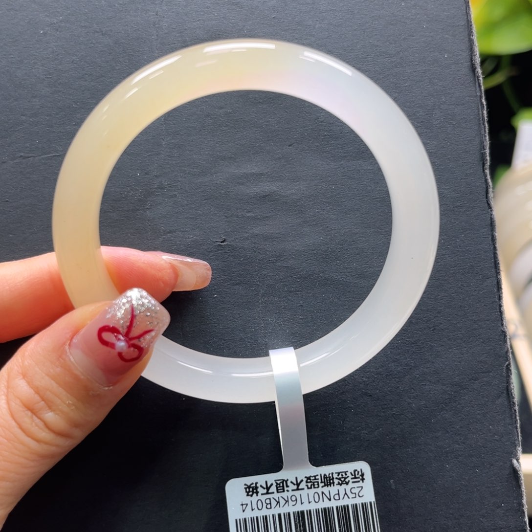 石英质玉手镯未镶嵌➕艳艳57.3