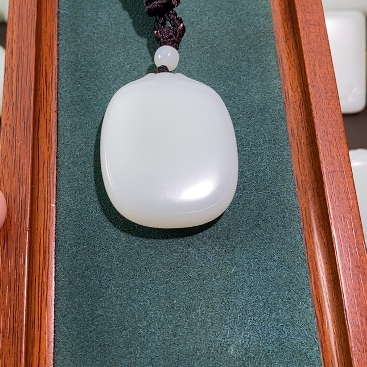 吊坠(不含链)未镶嵌和田玉.**马