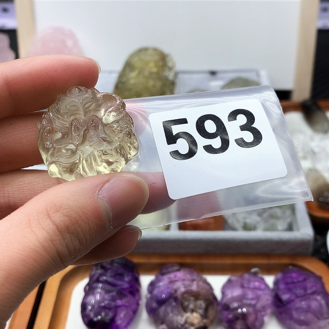 水晶颈饰未镶嵌挂件