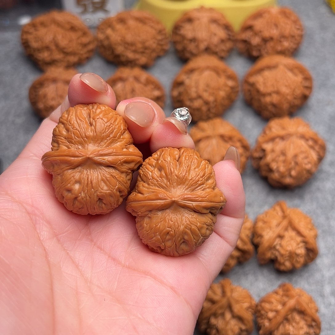 把件文玩核桃精品元宝36全品