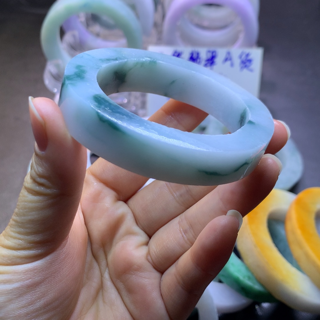 @***莉定制翡翠未镶嵌贵妃