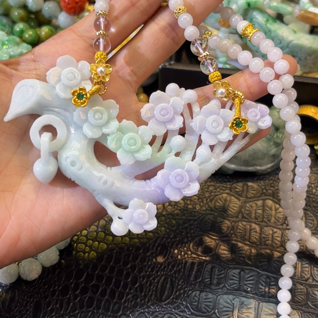 翡翠颈饰未镶嵌待编款