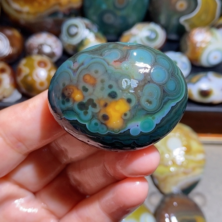 未镶嵌玛瑙/玉髓珠宝半成品83