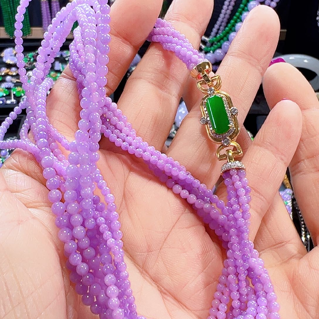 翡翠18K金镶嵌颈饰签收后24小时鉴赏期