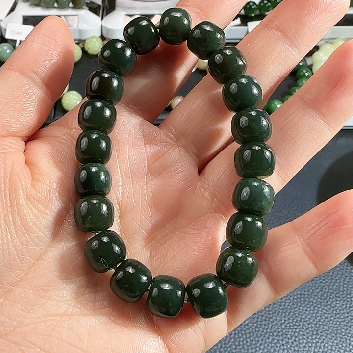 和田玉手串未镶嵌