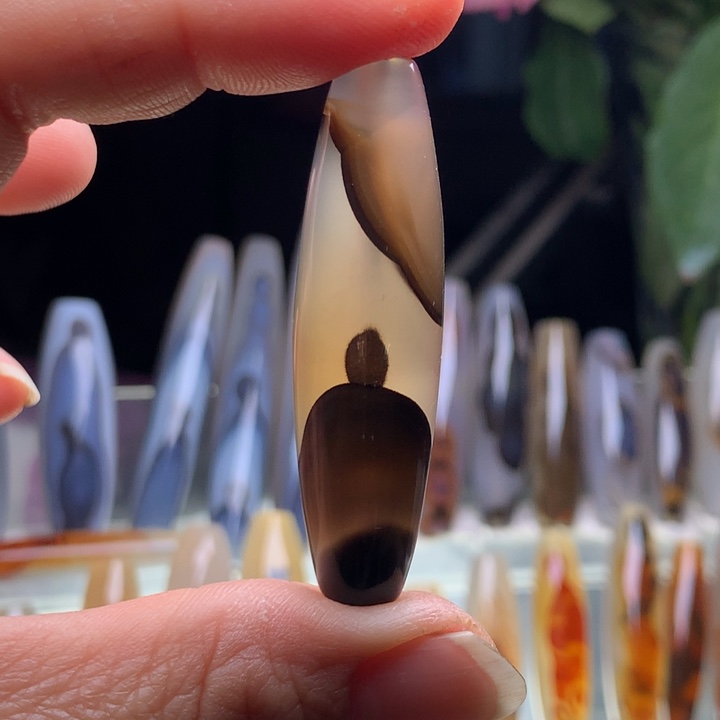 玛瑙/玉髓颈饰未镶嵌86