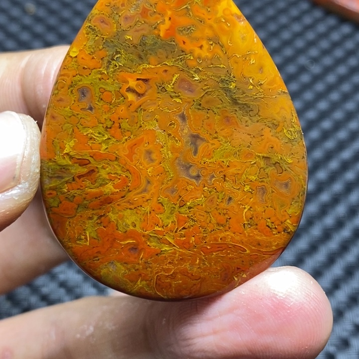 玛瑙/玉髓颈饰未镶嵌红**闪