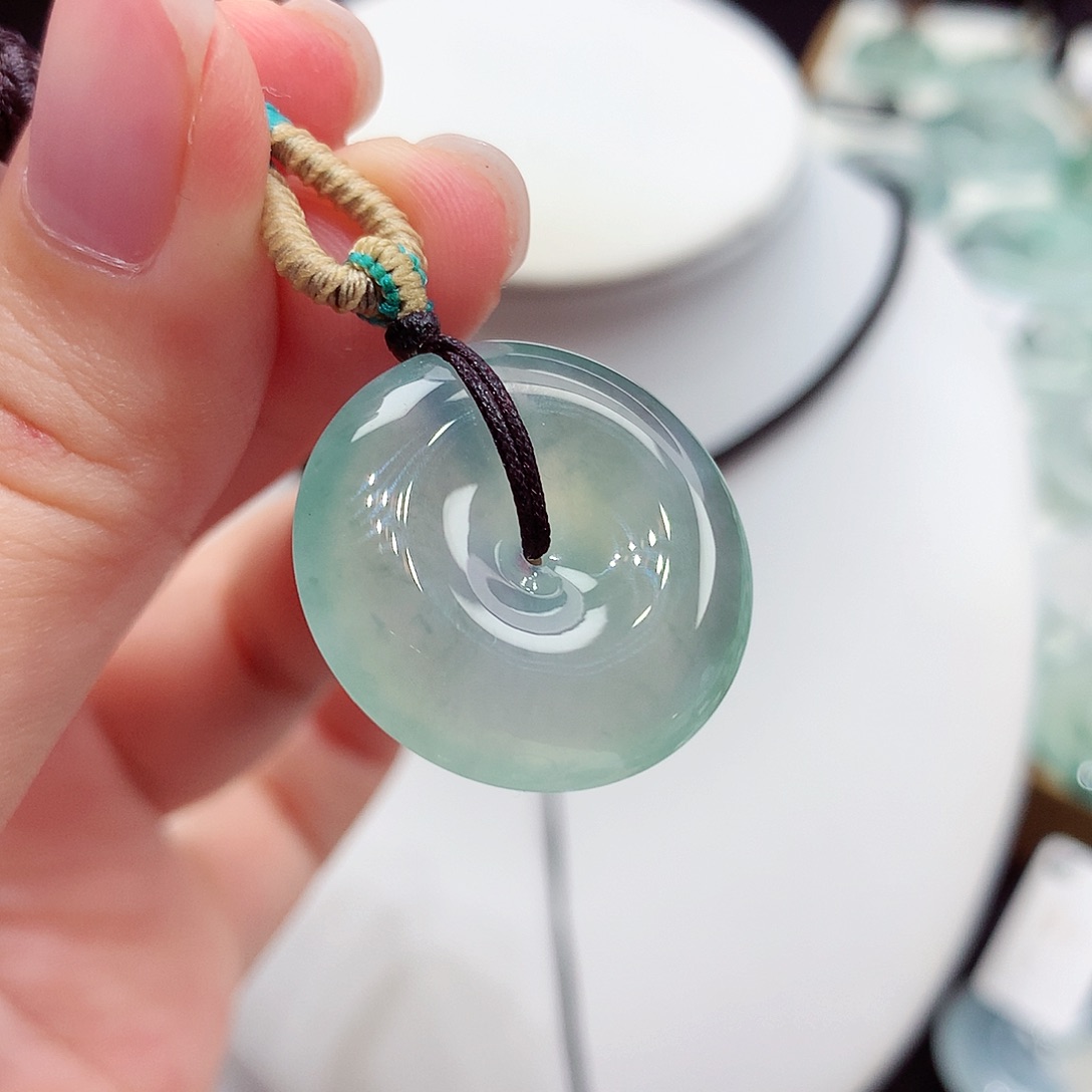 颈饰未镶嵌翡翠翡翠106，23.5/5.9