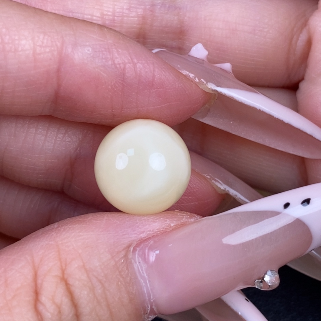 琥珀未镶嵌珠宝奇石131