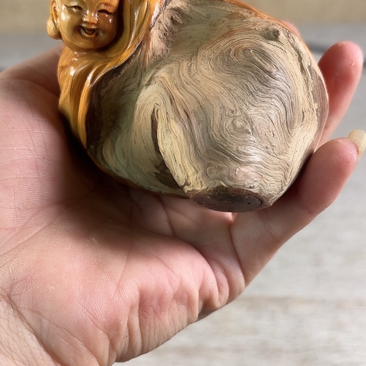 拼***生崖柏崖柏雕刻小孩