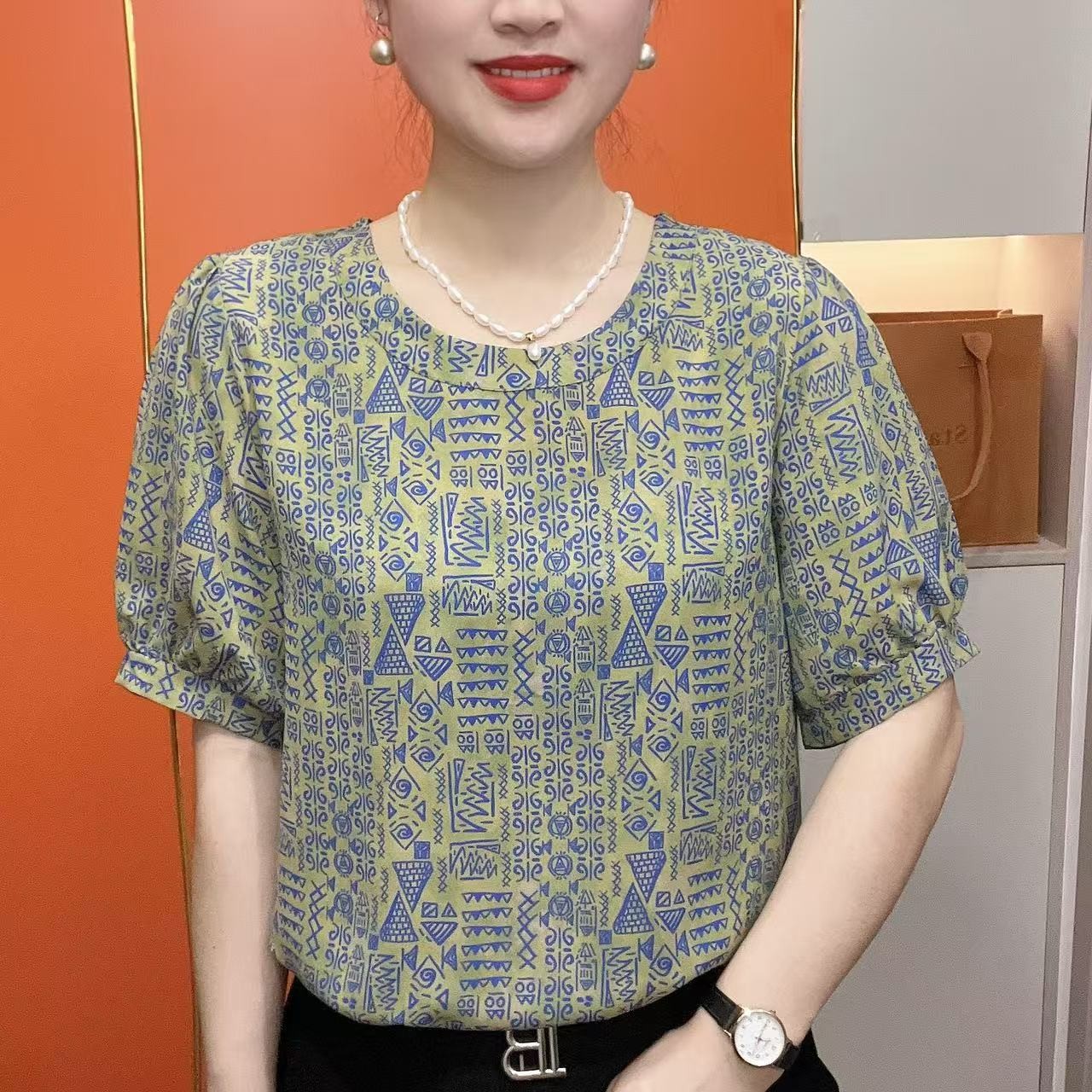 2025夏季新款妈妈装时尚百搭宽松休闲洋气圆领五分袖短袖上衣5682