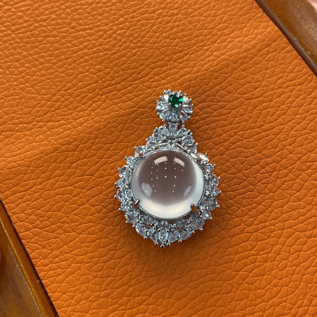 石英质玉吊坠(赠链)银S925镶嵌