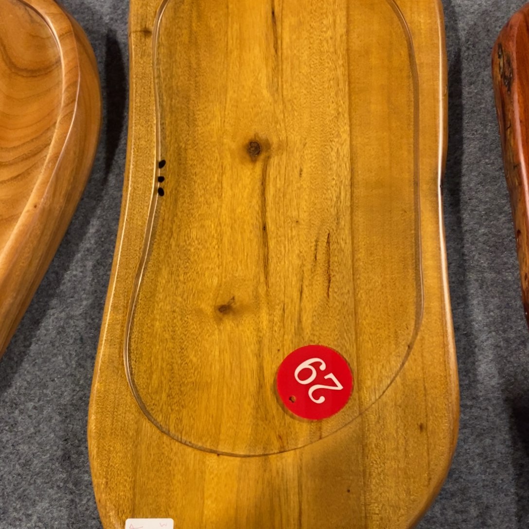 王****熊金丝楠自然随形茶盘