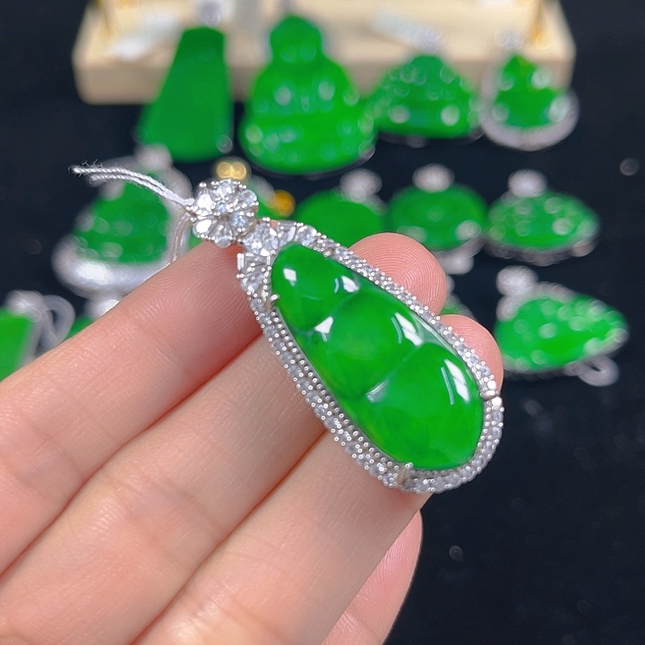 翡翠银S925镶嵌吊坠(不含链)