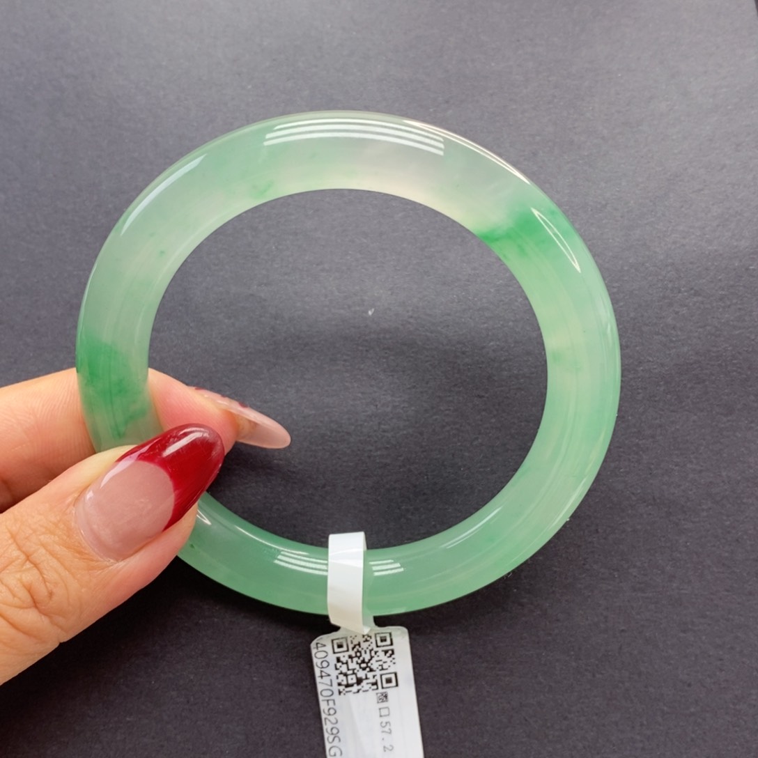 石英质玉手镯未镶嵌淡*菊