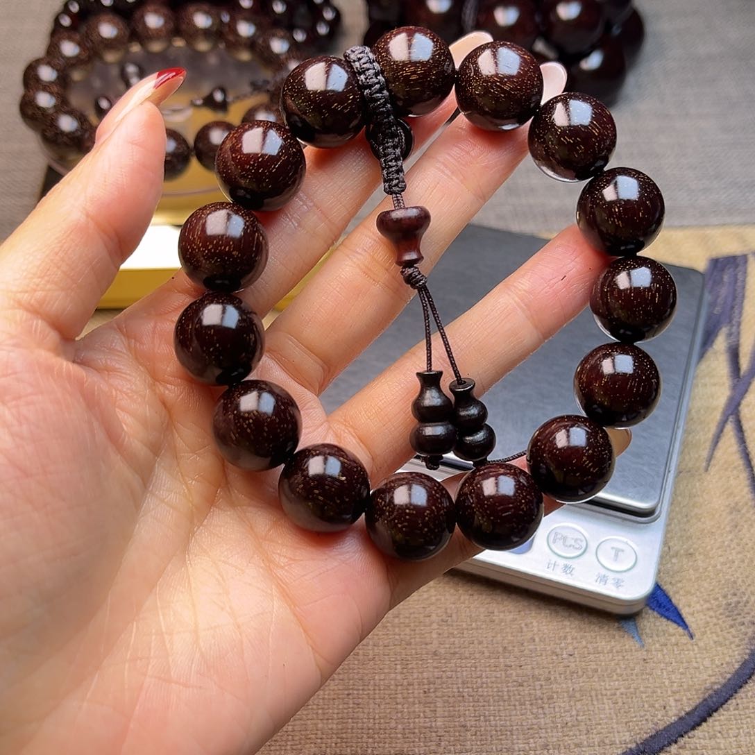 檀香紫檀（小叶紫檀）1.5 15颗满天星