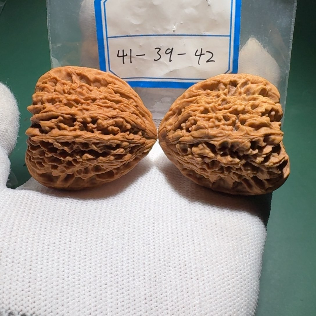 吃****吊坠文玩核桃49号南疆