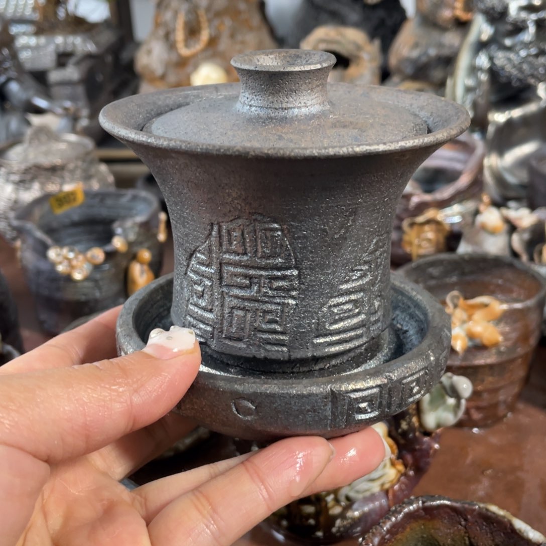 蛇年大吉新年快乐