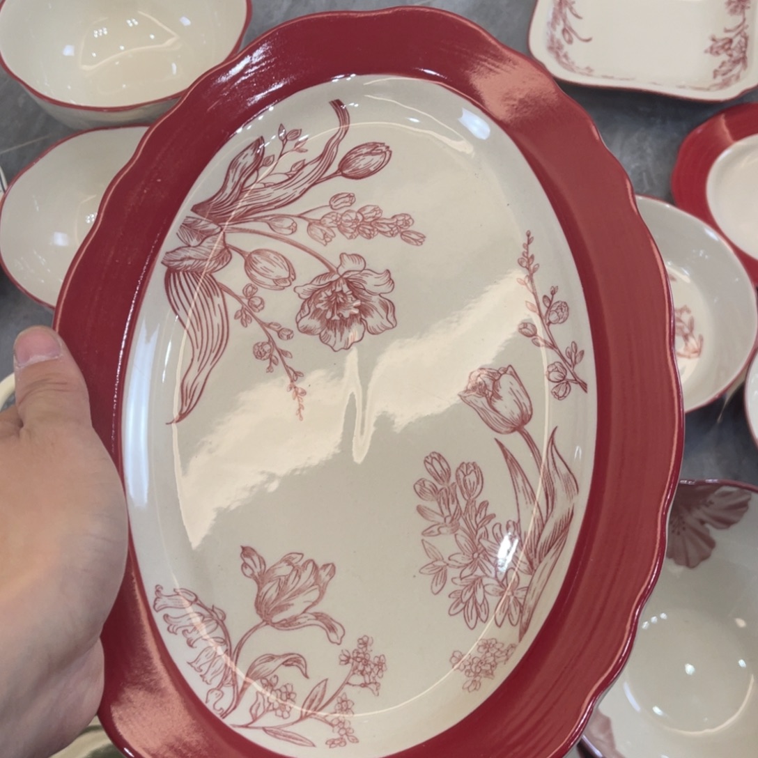 陶瓷微瑕餐具介意勿拍，满18飞！