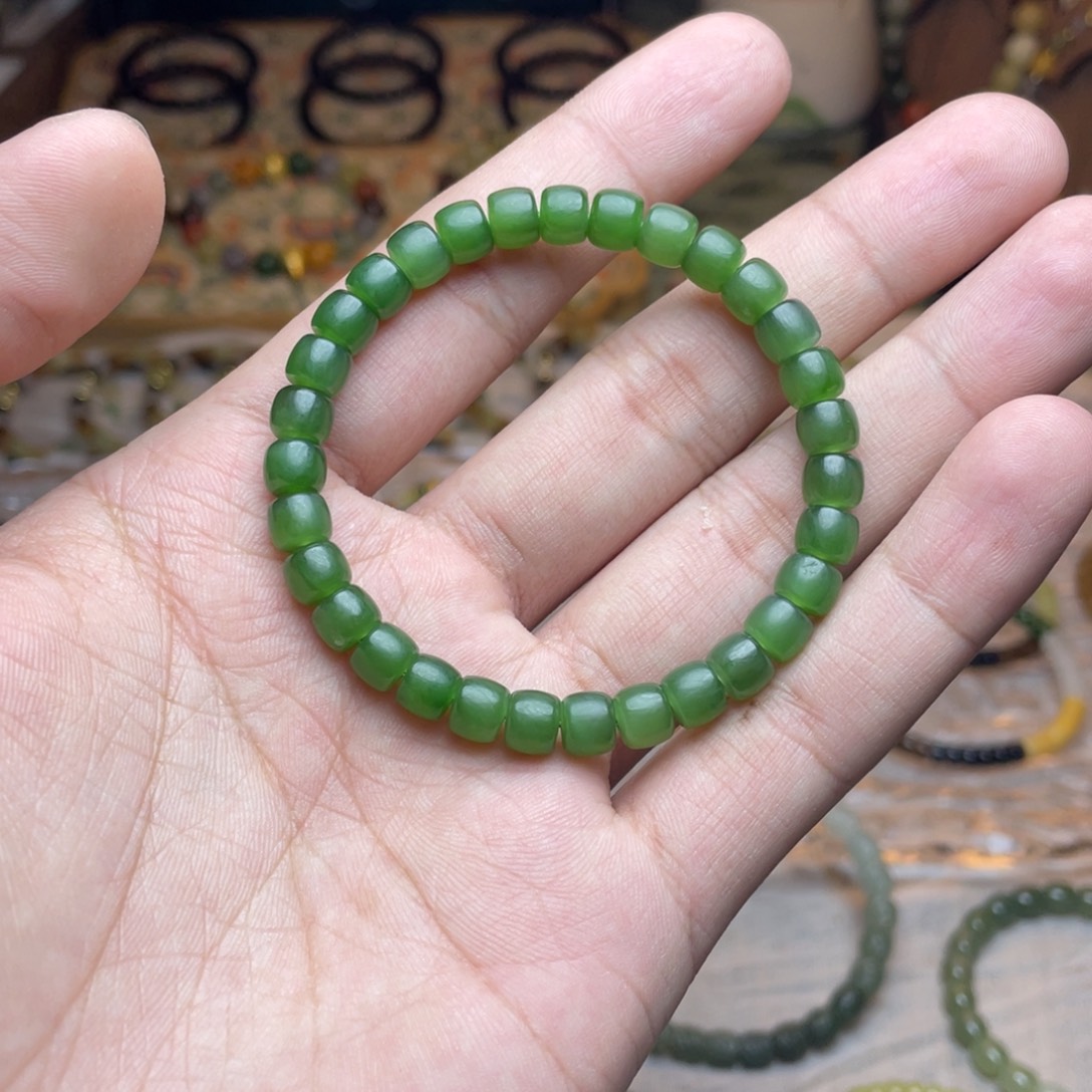 和田玉未镶嵌手链