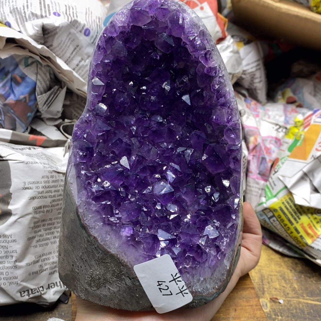 紫晶乌拉圭未镶嵌