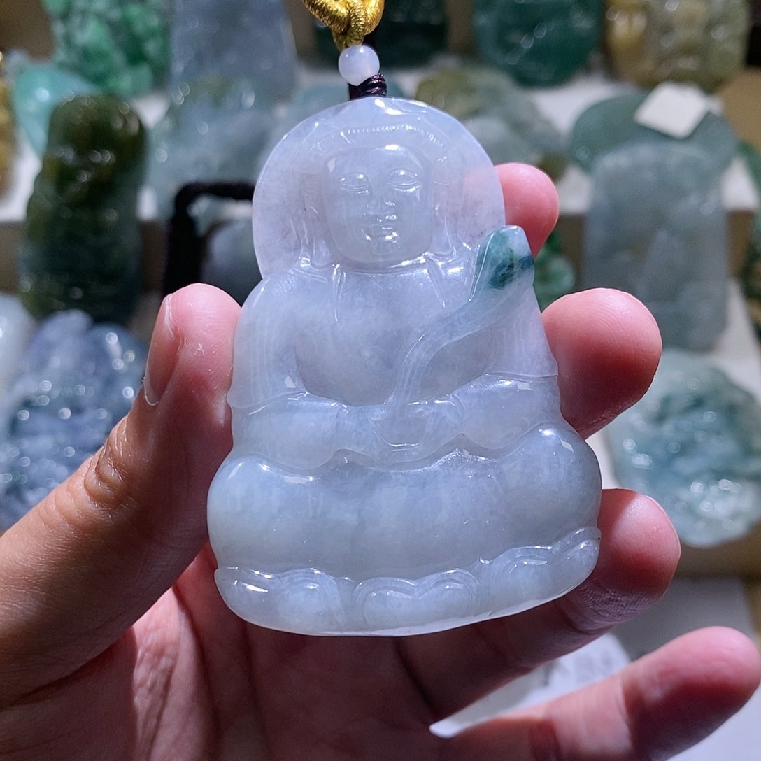 【闪购商品】翡翠颈饰未镶嵌观音