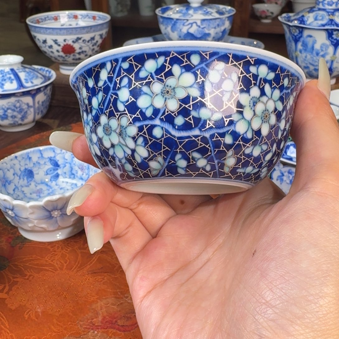 元煦窑斗彩冰梅卧足杯