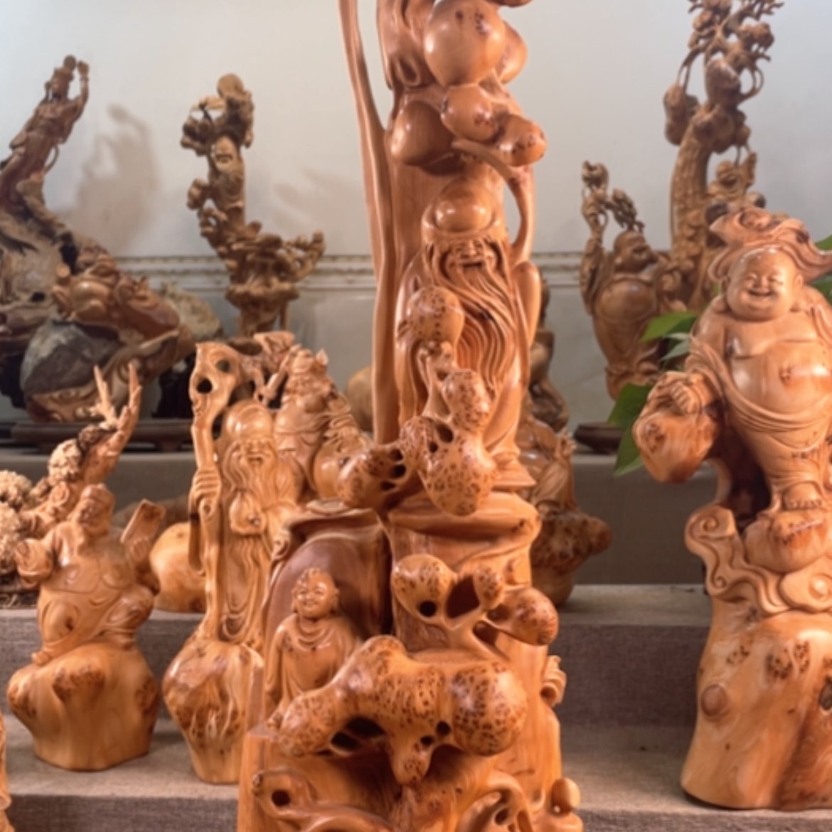 【闪购商品】柏木丁**贝崖柏工艺品摆件