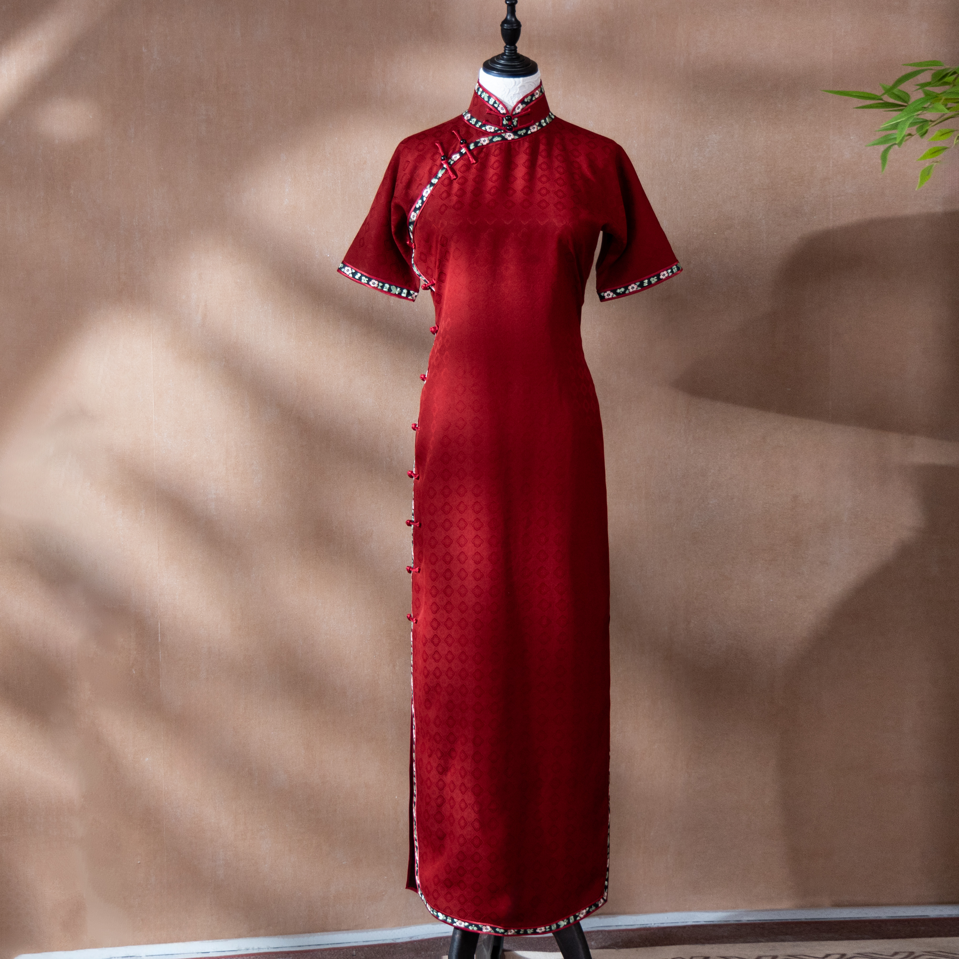 丘美【嫣然】30姆米二经绞罗绣花边无省修身手工古法中国风旗袍