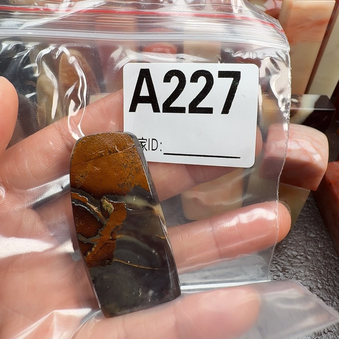 一***翁印石老挝石老挝石料