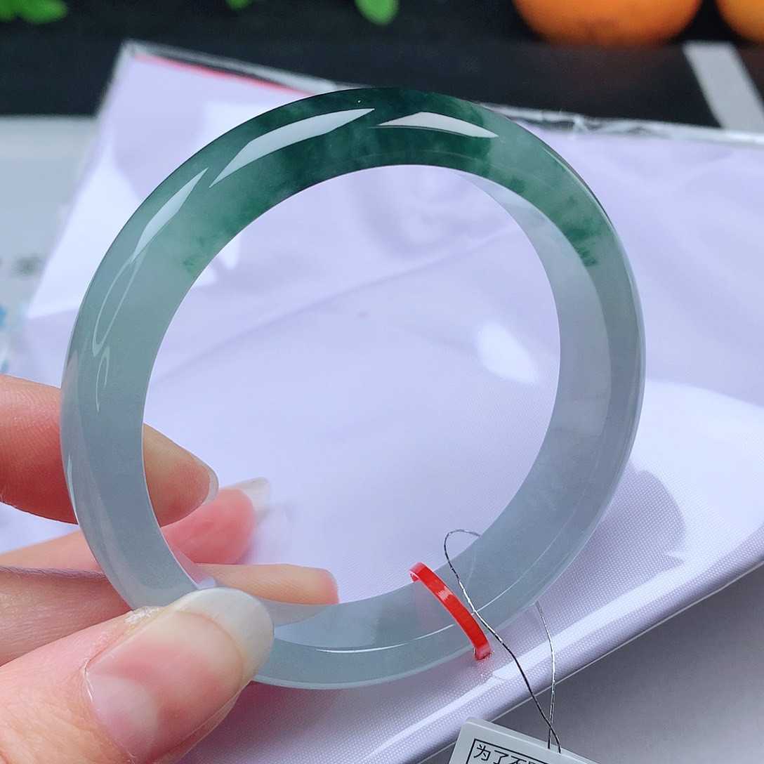 翡翠手镯未镶嵌57圈