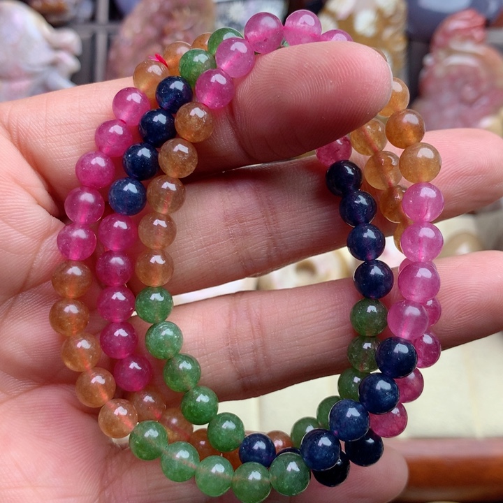 硅化珊瑚（珊瑚玉）颈饰未镶嵌