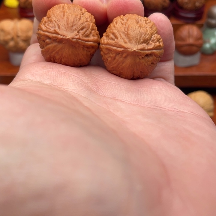 把件文玩核桃小狮子