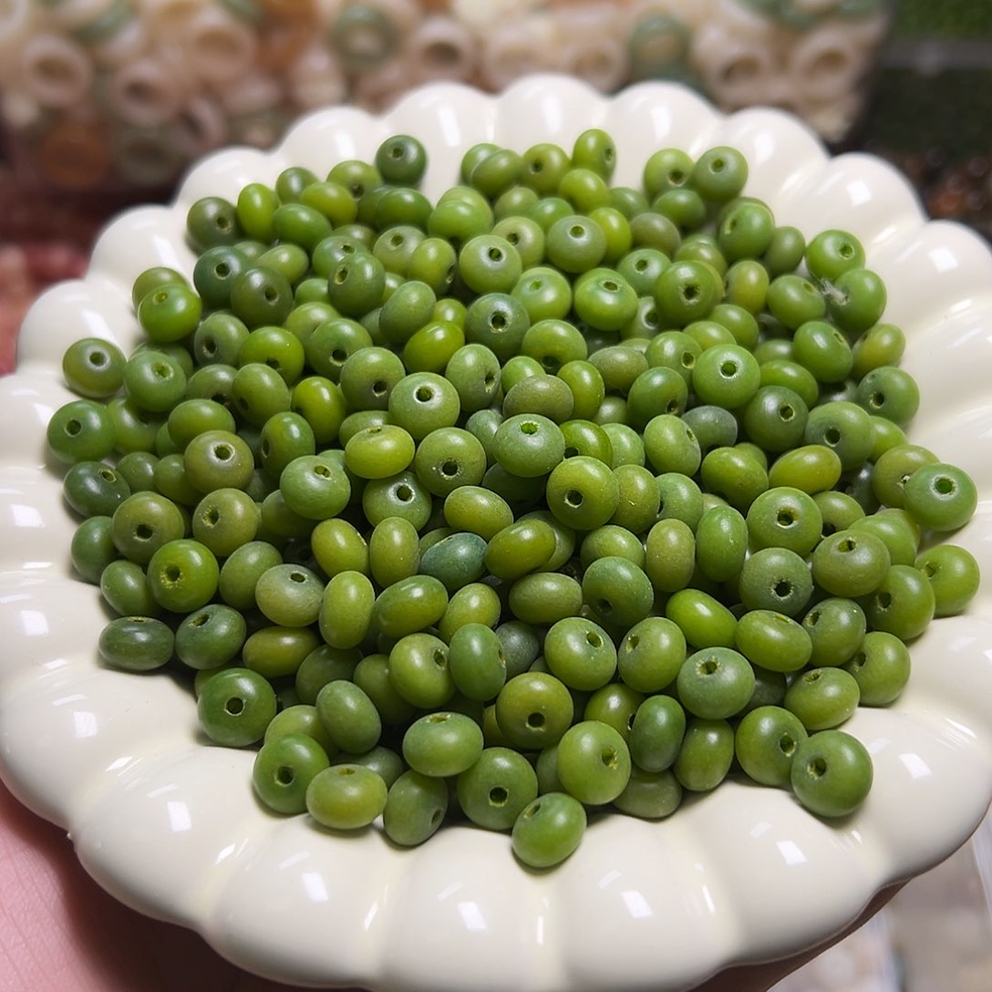 白玉菩提吊坠100颗卡牌➕100颗染色孔道瑕9尺寸算盘