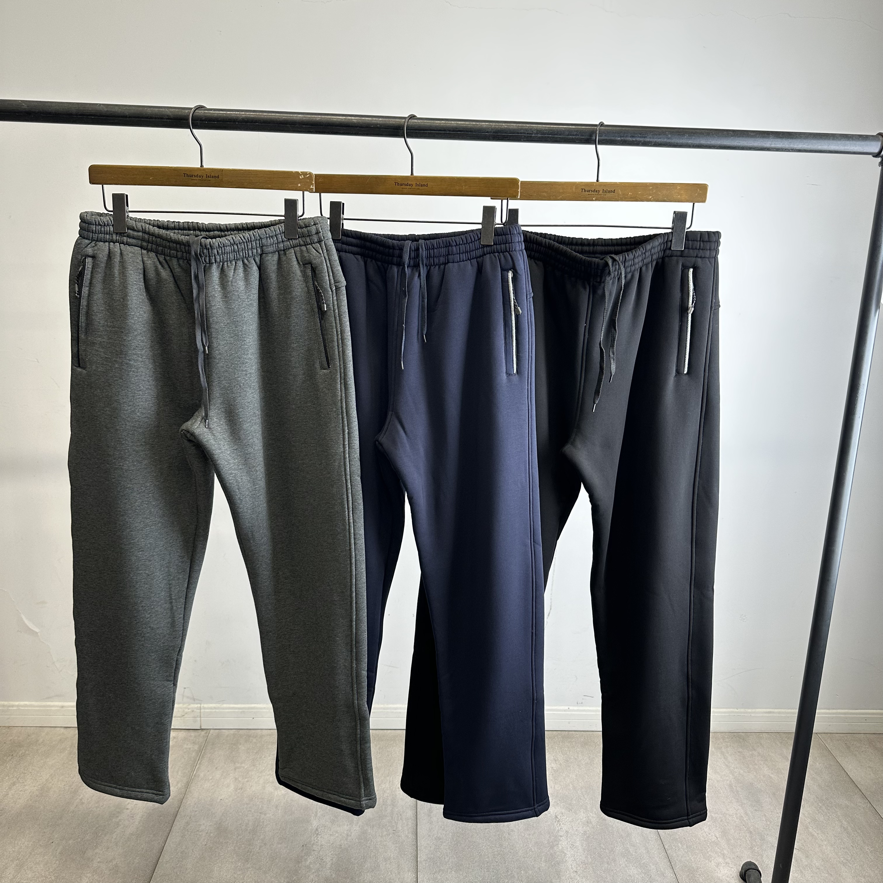 重磅加绒加厚弹力宽松直筒保暖卫裤运动裤防风长裤5976