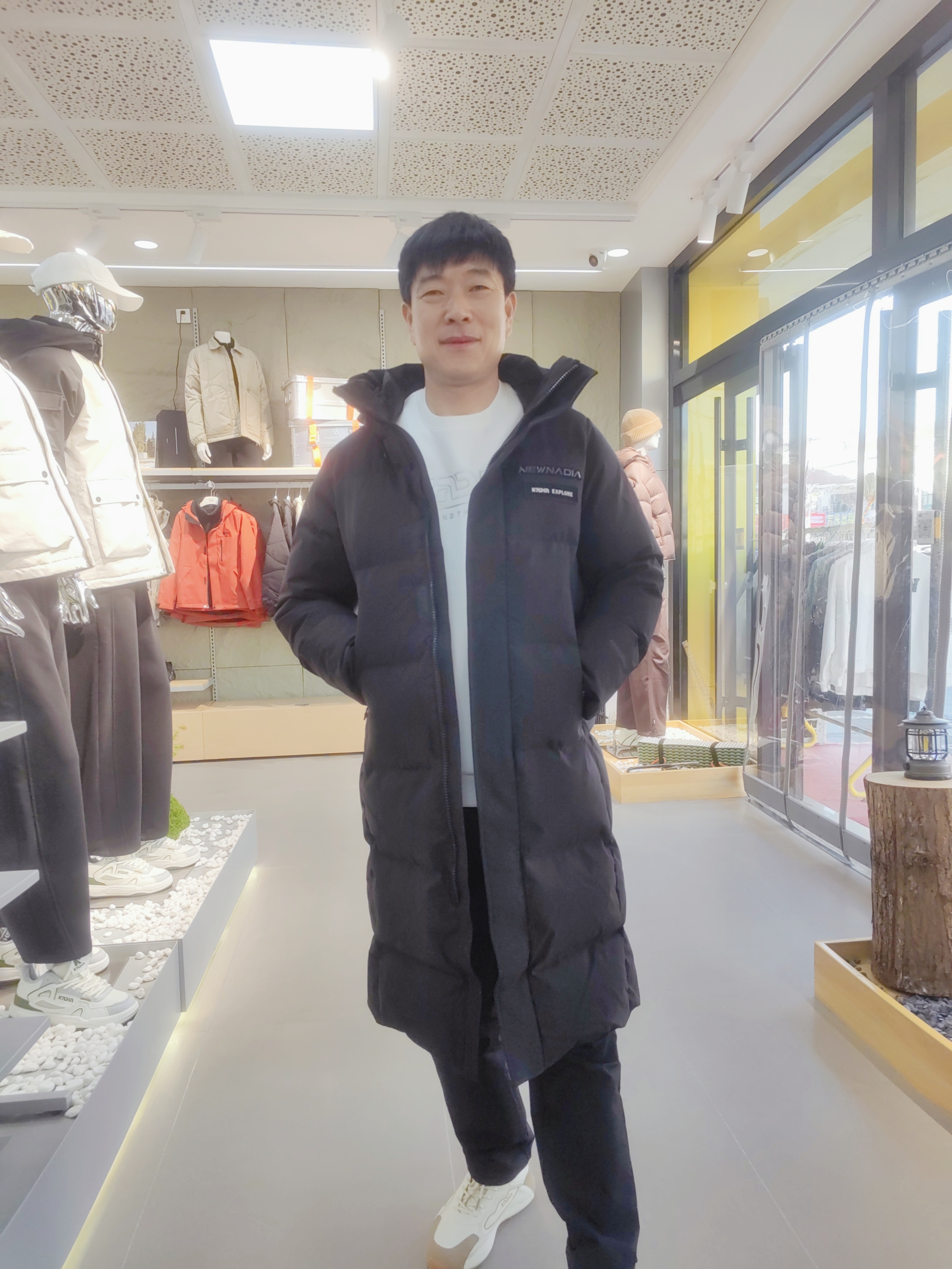 长款加厚羽绒服男女同款