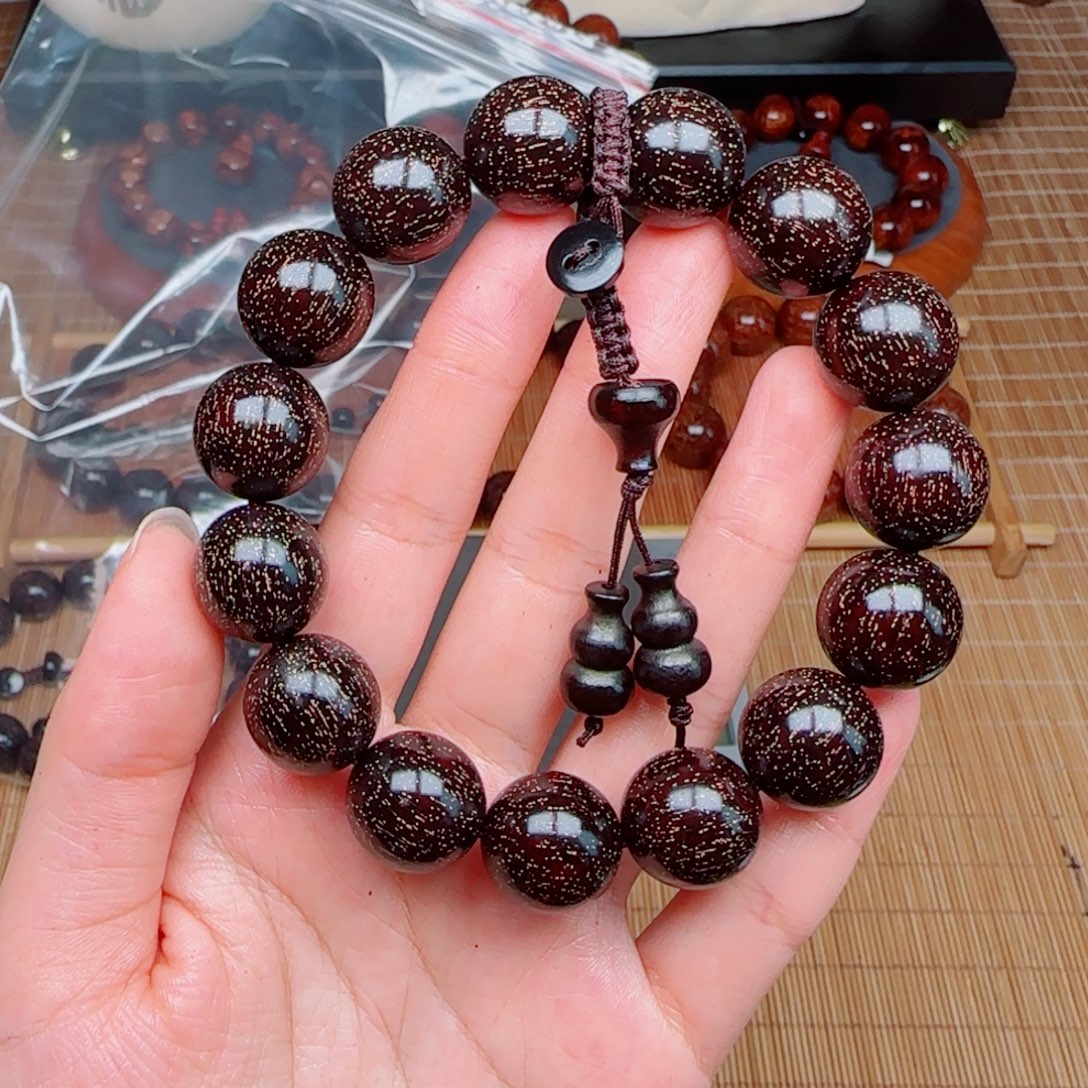 檀香紫檀（小叶紫檀）Q1.5