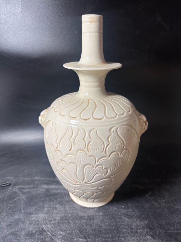 定窑五大名窑手雕全手工瓶子摆件